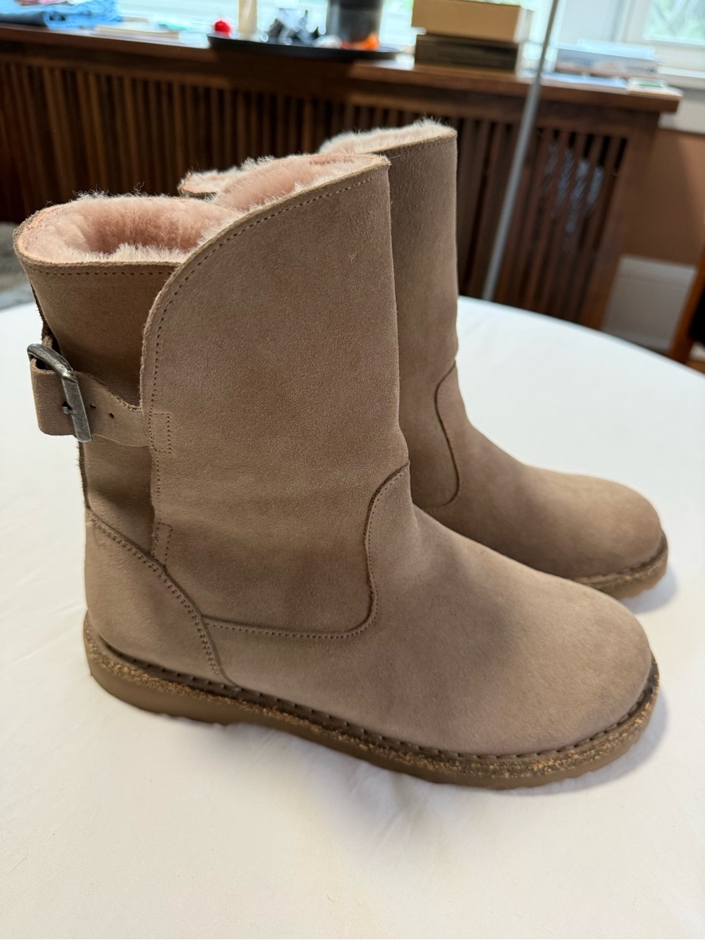 Birkenstock Tan Suede Shearling Lined Winter Boots Pink Lining New EU 40 US 9